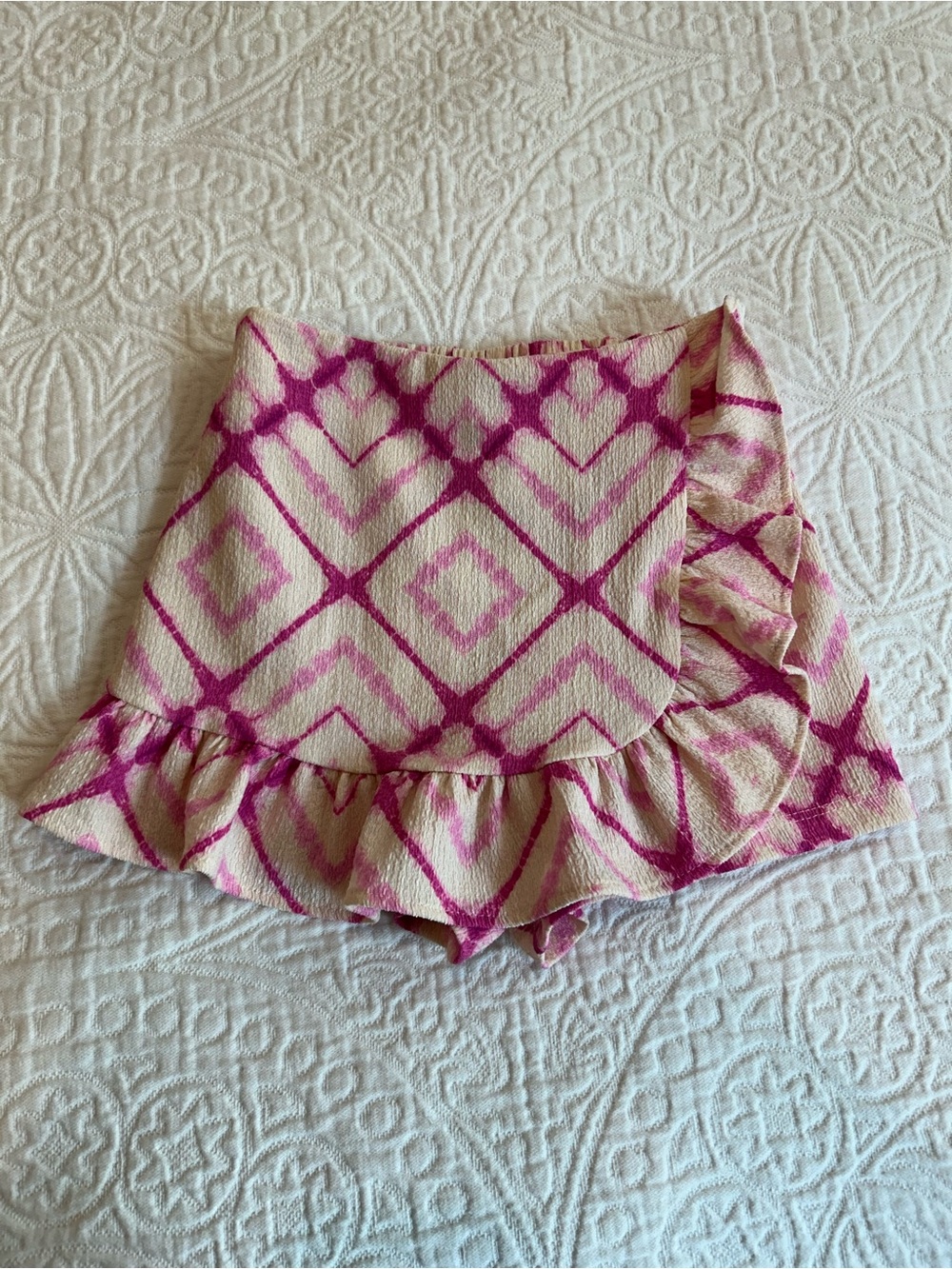 Zara Pink and Cream Diamond-Print Mini Skort